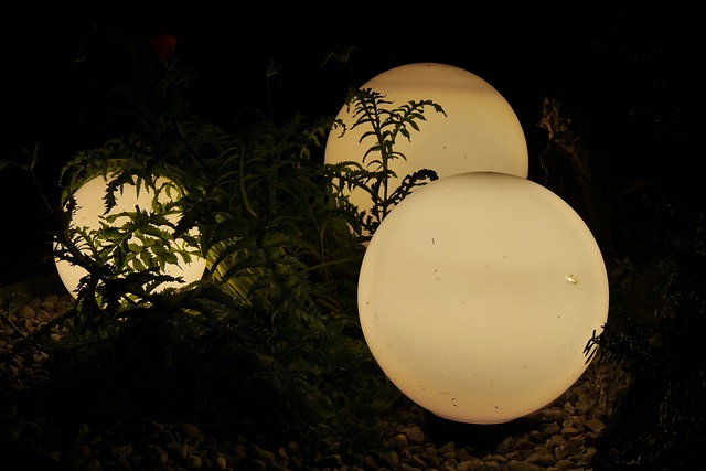 Lampeskinne til udendørs brug - sådan skaber du hyggelig stemning